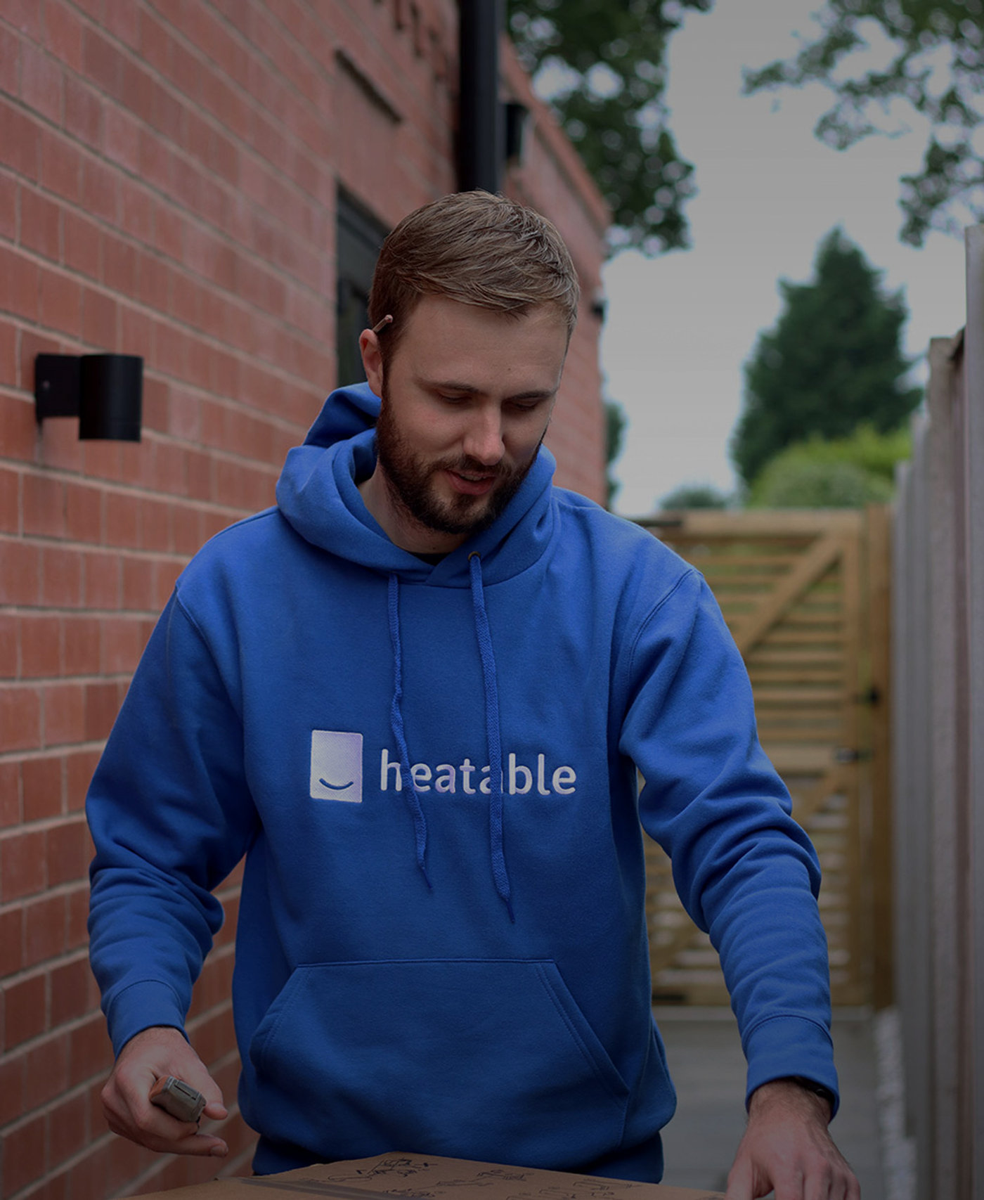 Solar installer